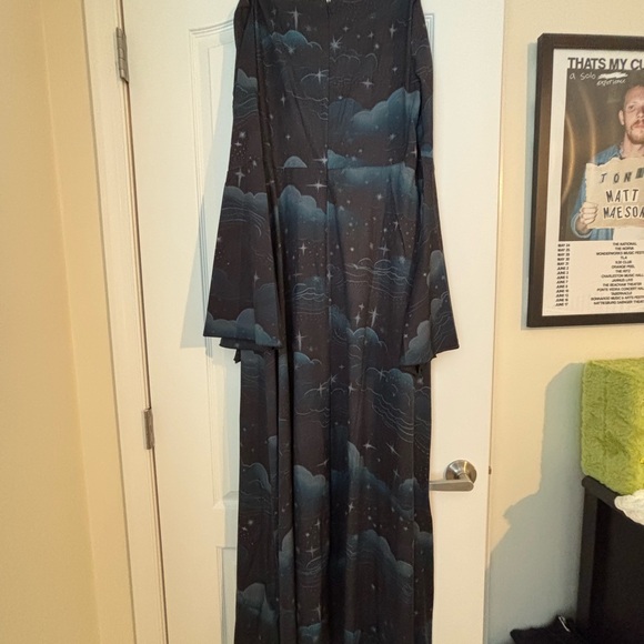 Black and Blue Starry Night Gown - Picture 5 of 5